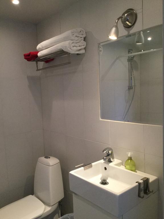 Mamma Carinas Pensionat B&B Bankeryd Bagian luar foto