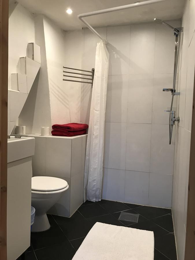 Mamma Carinas Pensionat B&B Bankeryd Bagian luar foto